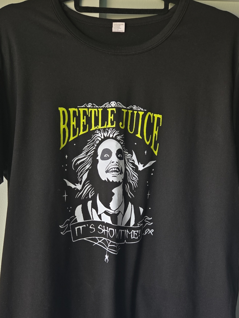 Beetle Juice Graphic Tee - Black
